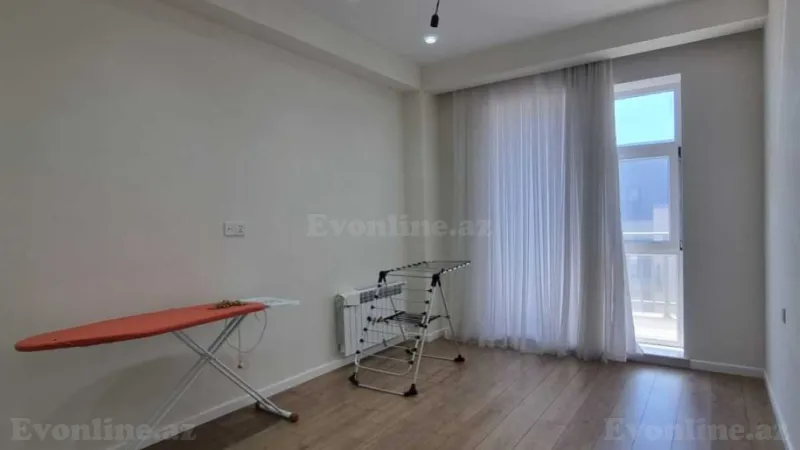 Kirayə verilir 3 otaqlı Mənzil Yeni tikili 130 m² Xətai r. - şəkil 9
