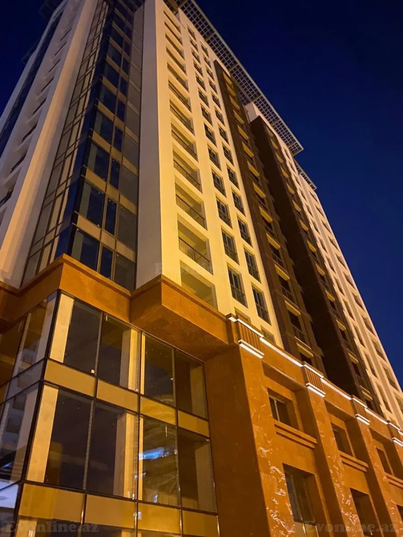 Satılır 4 otaqlı Mənzil Yeni tikili 178 m² Elmlər Akademiyası m. - şəkil 3
