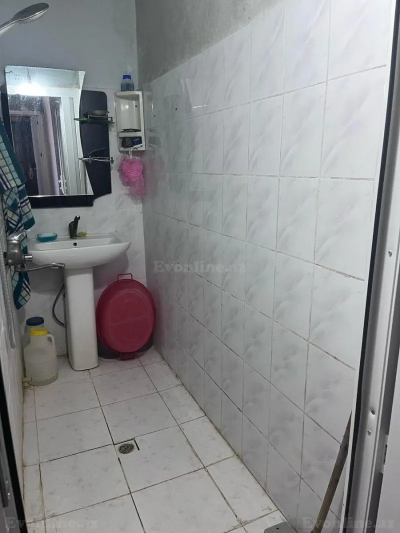 Satılır 2 otaqlı Mənzil Köhnə tikili 55 m² Suraxanı r. - şəkil 7