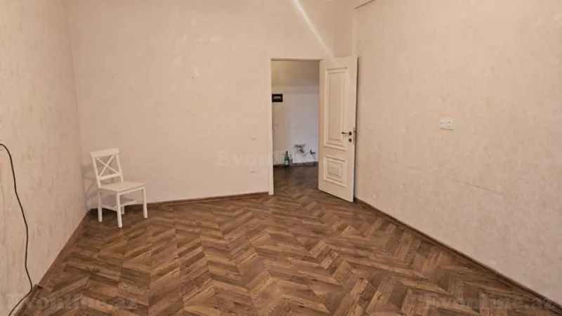 Satılır 3 otaqlı Mənzil Yeni tikili 90 m² Qara Qarayev m. - şəkil 2