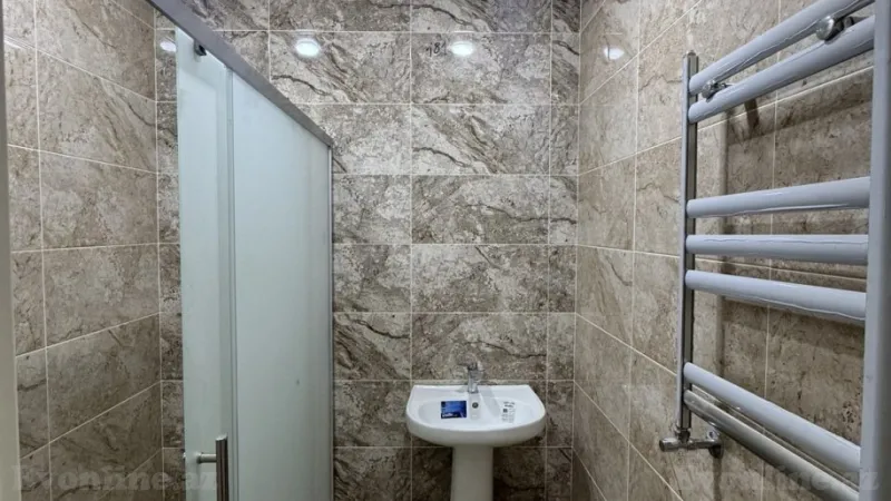 Kirayə verilir 2 otaqlı Mənzil Yeni tikili 100 m² Bayıl - şəkil 7