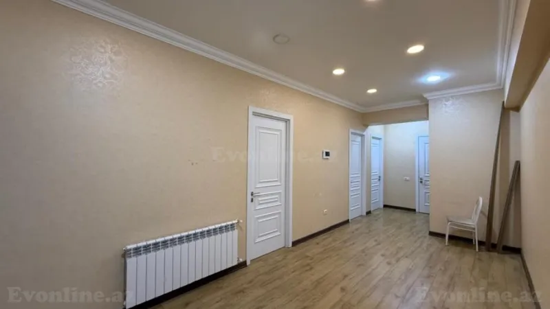 Kirayə verilir 3 otaqlı Mənzil Yeni tikili 140 m² Xətai m. - şəkil 6