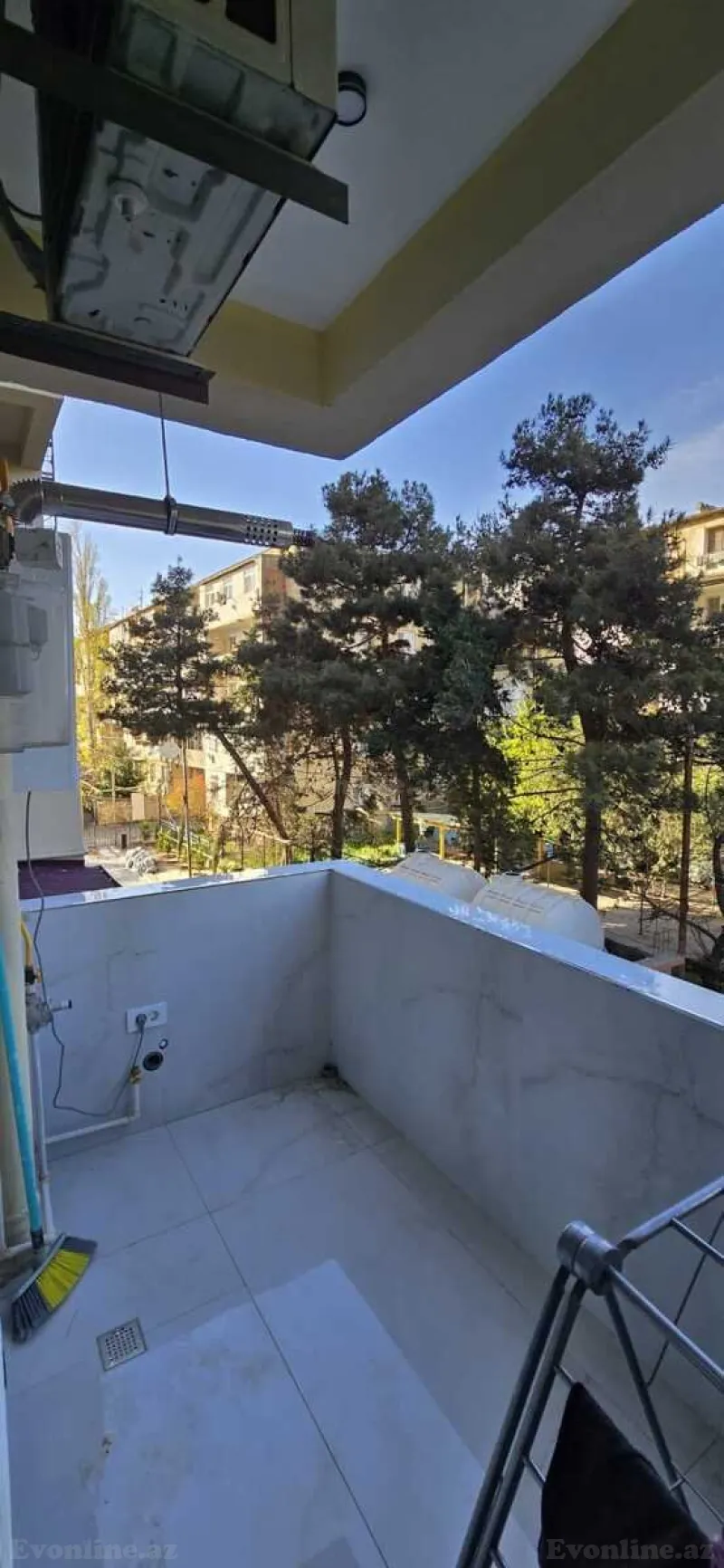 Satılır 2 otaqlı Mənzil Yeni tikili 50 m² Əmircan - şəkil 5