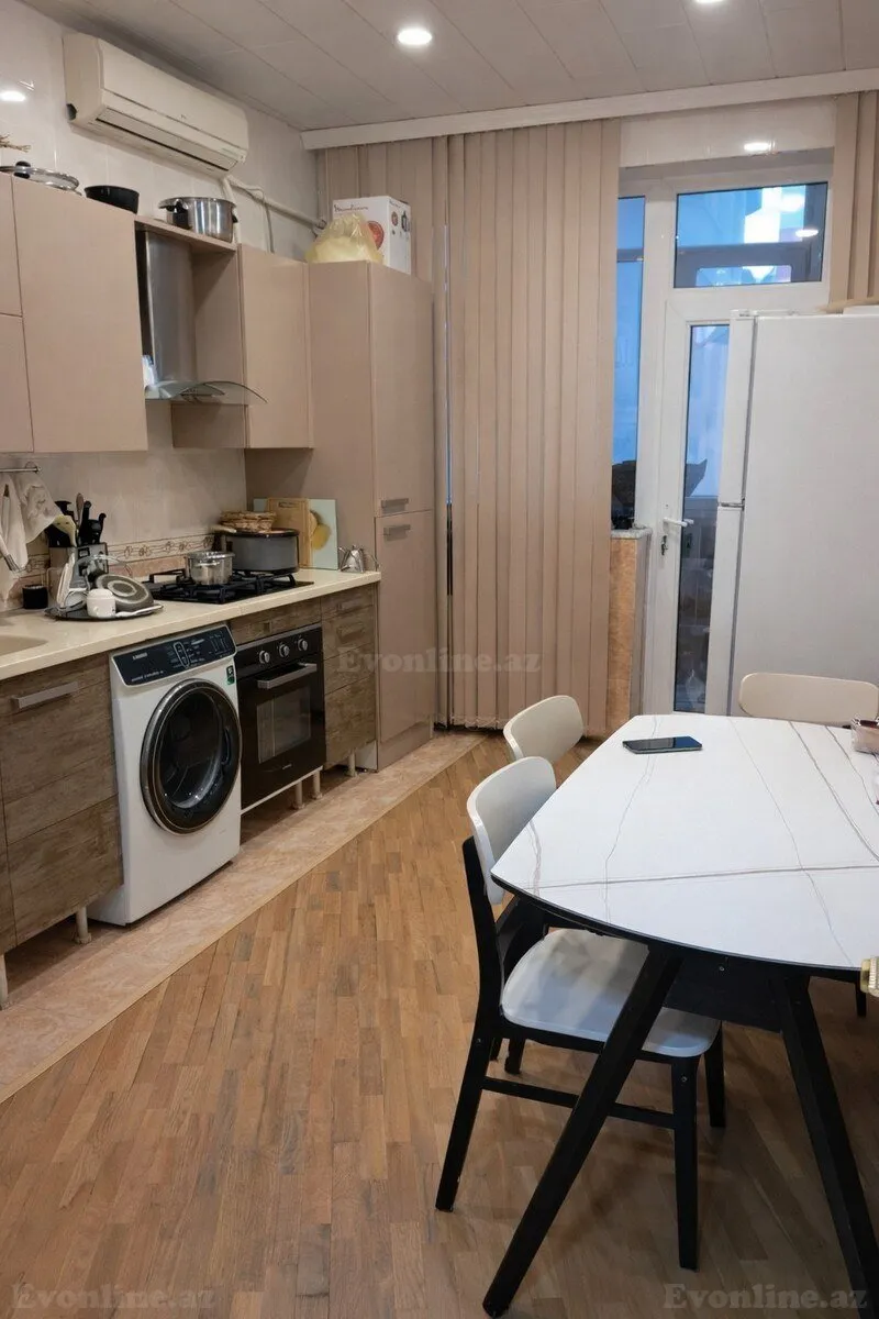 Satılır 2 otaqlı Mənzil Yeni tikili 80 m² Nəsimi r. - şəkil 5