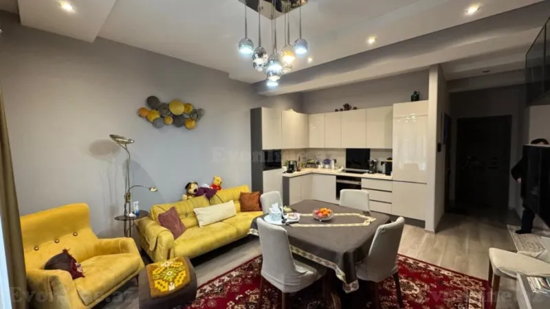 Satılır 3 otaqlı Mənzil Yeni tikili 90 m² Xətai r. - şəkil 2