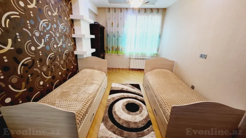 Satılır 3 otaqlı Mənzil Yeni tikili 140 m² 28 May m. - şəkil 8