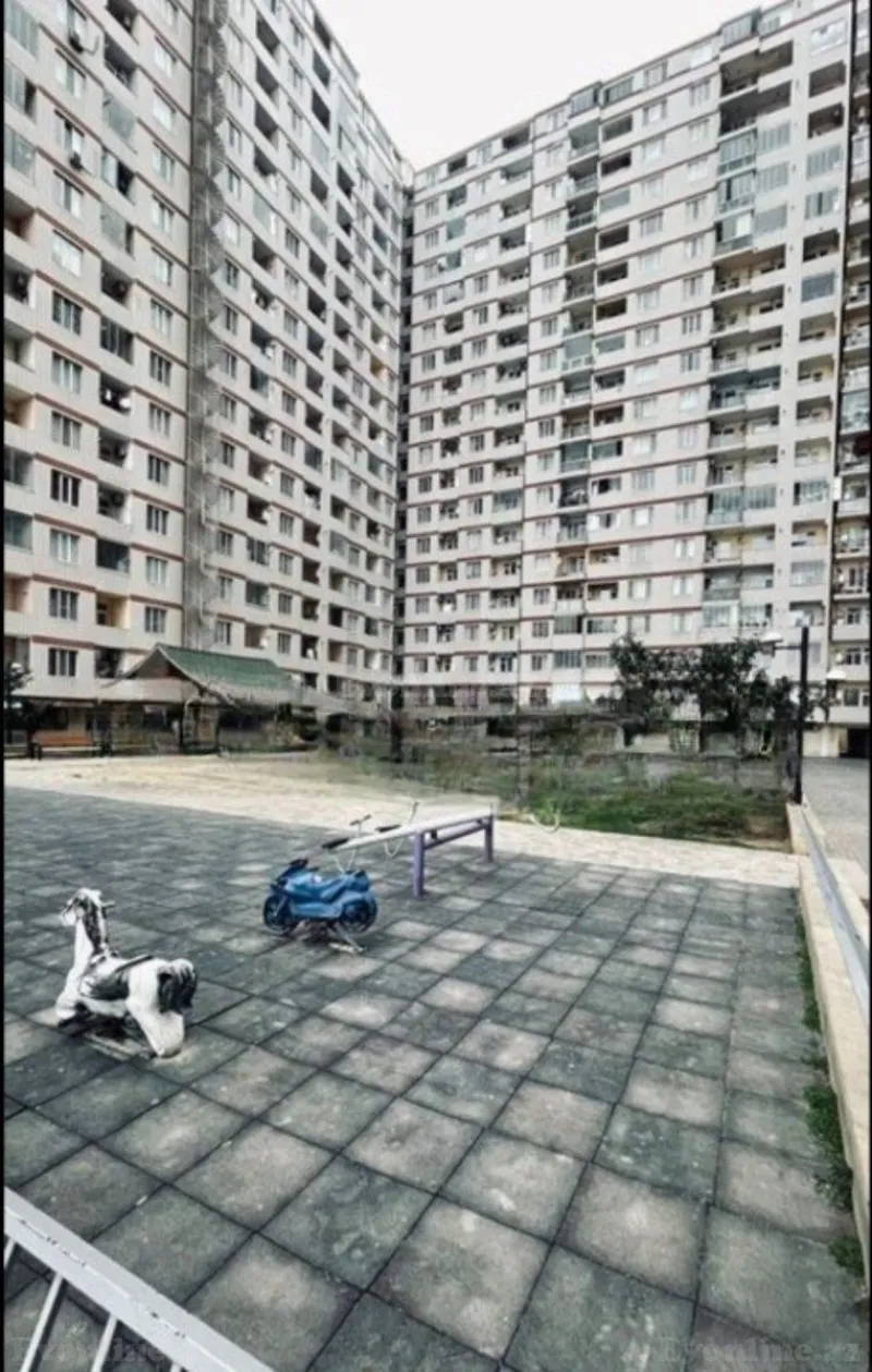 3 otaqlı Mənzil 130 m² 20 Yanvar m. Satılır