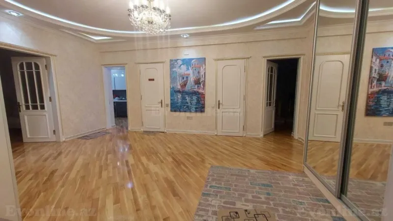 Satılır 3 otaqlı Mənzil Yeni tikili 165 m² Azadlıq prospekti m. - şəkil 8