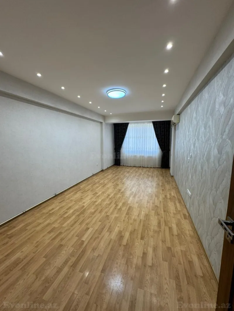 Bakı, Xətai r., Həzi Aslanov m., Əhmədlida 2 otaqlı mənzil satılır