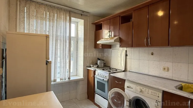 Satılır 2 otaqlı Mənzil Köhnə tikili 60 m² Elmlər Akademiyası m. - şəkil 14