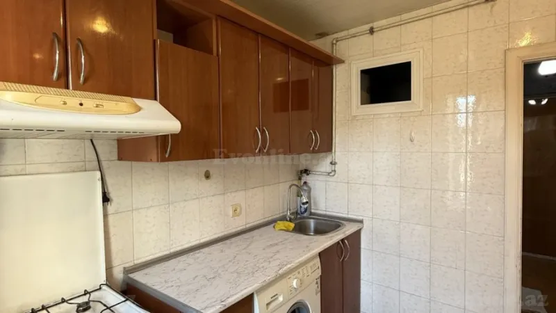 Satılır 2 otaqlı Mənzil Köhnə tikili 60 m² Elmlər Akademiyası m. - şəkil 15