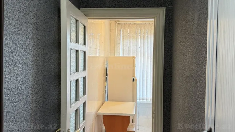 Satılır 2 otaqlı Mənzil Köhnə tikili 60 m² Elmlər Akademiyası m. - şəkil 18