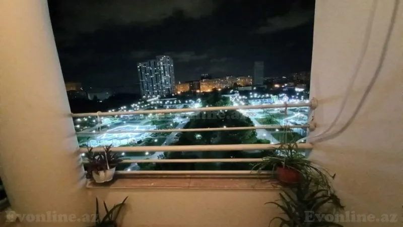 Satılır 4 otaqlı Mənzil Yeni tikili 120 m² İnşaatçılar m. - şəkil 3