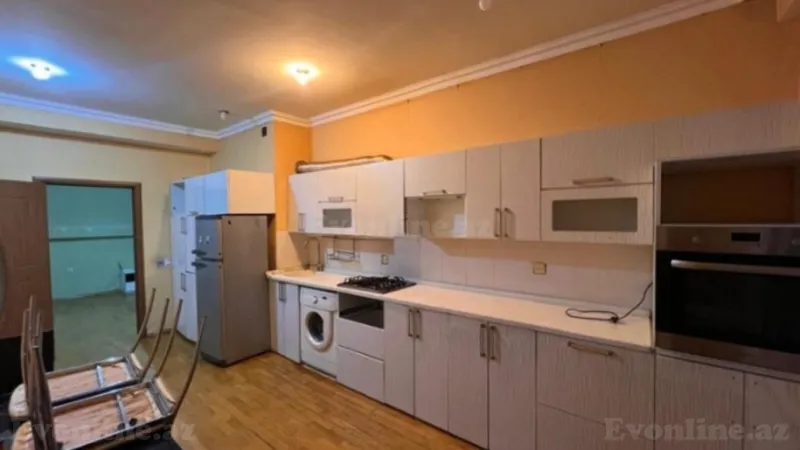 Satılır 3 otaqlı Mənzil Yeni tikili 140 m² 8 Noyabr m. - şəkil 9