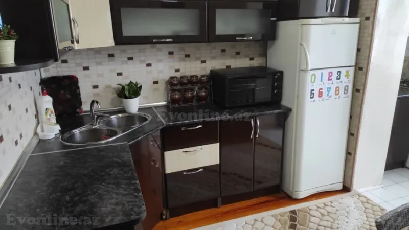 Satılır 3 otaqlı Mənzil Köhnə tikili 85 m² Suraxanı r. - şəkil 8