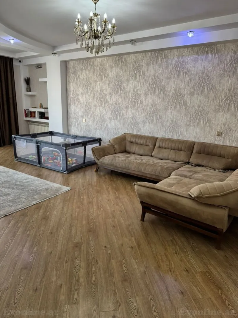 Satılır 4 otaqlı Mənzil Yeni tikili 185 m² 28 May m. - şəkil 3