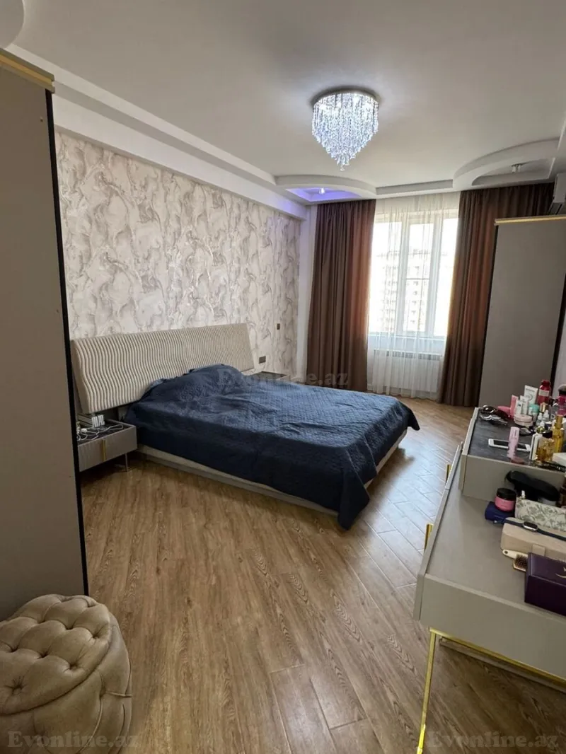 Satılır 4 otaqlı Mənzil Yeni tikili 185 m² 28 May m. - şəkil 6