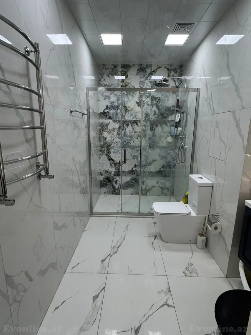 Satılır 4 otaqlı Mənzil Yeni tikili 185 m² 28 May m. - şəkil 17