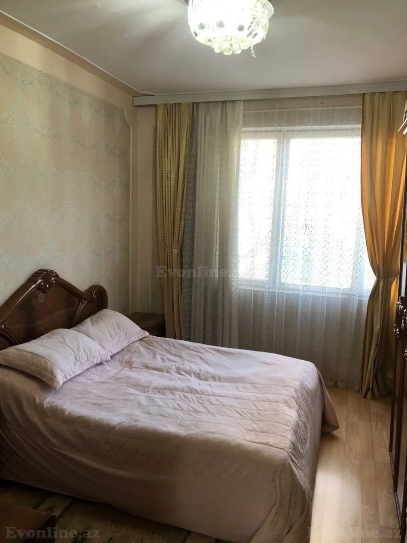 Satılır 3 otaqlı Mənzil Köhnə tikili 75 m² Memar Əcəmi m. - şəkil 5