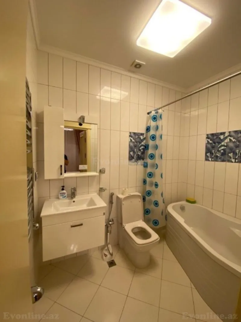 Kirayə verilir 5 otaqlı Mənzil Yeni tikili 200 m² Nizami m. - şəkil 13