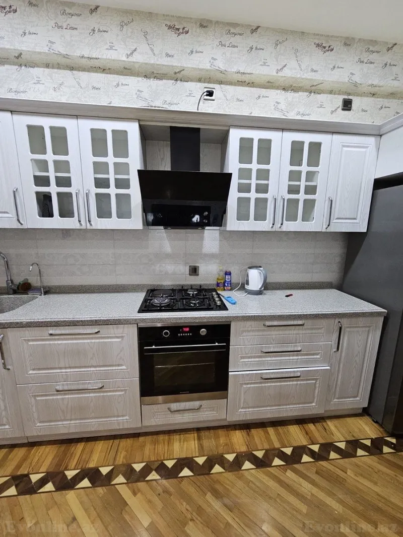 Kirayə verilir 2 otaqlı Mənzil Yeni tikili 95 m² Neftçilər m. - şəkil 12