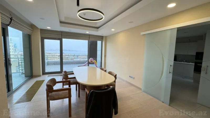 Kirayə verilir 4 otaqlı Mənzil Yeni tikili 352 m² İçərişəhər m. - şəkil 3