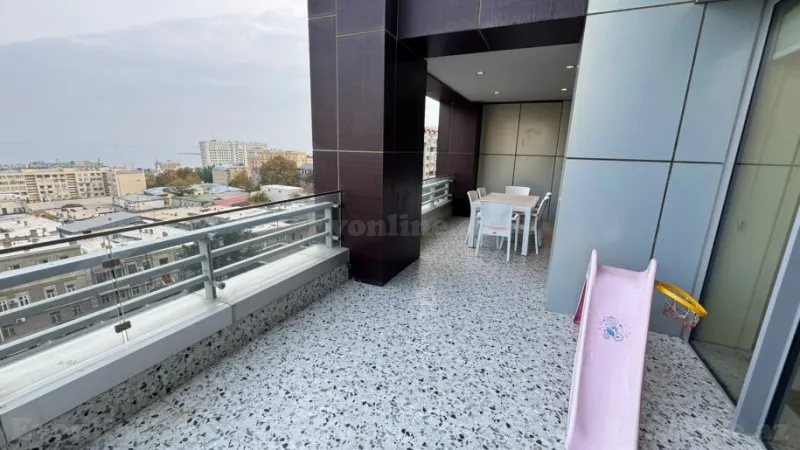 Kirayə verilir 4 otaqlı Mənzil Yeni tikili 352 m² İçərişəhər m. - şəkil 6