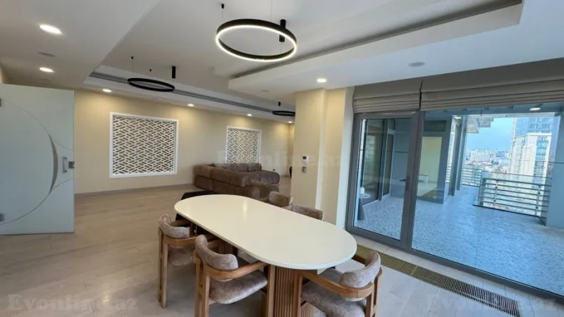 Kirayə verilir 4 otaqlı Mənzil Yeni tikili 352 m² İçərişəhər m. - şəkil 9