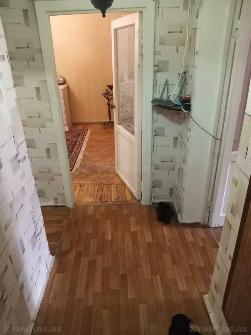 Satılır 3 otaqlı Mənzil Köhnə tikili 80 m² Nəsimi r. - şəkil 9