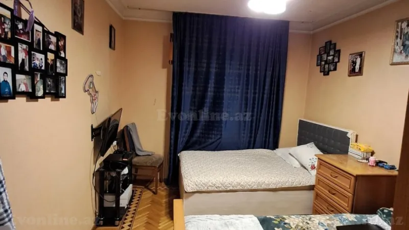 Satılır 3 otaqlı Mənzil Köhnə tikili 80 m² Azadlıq prospekti m. - şəkil 2