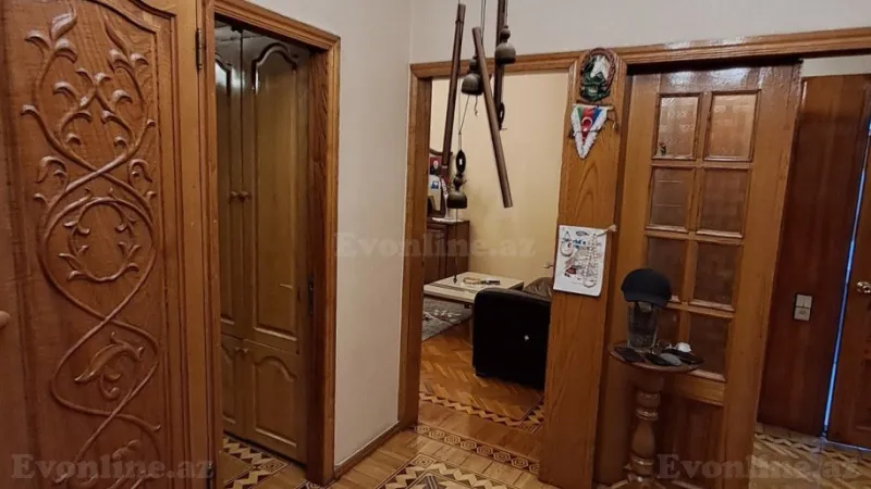 Satılır 3 otaqlı Mənzil Köhnə tikili 80 m² Azadlıq prospekti m. - şəkil 6