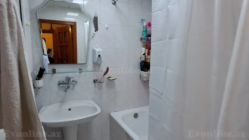 Satılır 3 otaqlı Mənzil Köhnə tikili 80 m² Azadlıq prospekti m. - şəkil 11