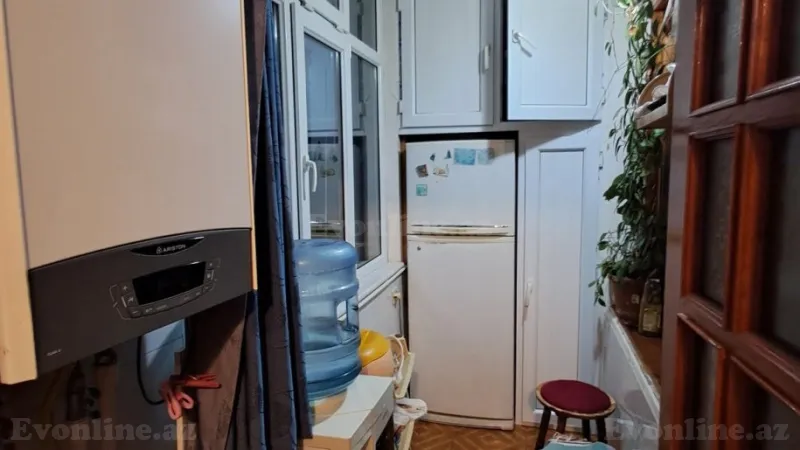 Satılır 3 otaqlı Mənzil Köhnə tikili 80 m² Azadlıq prospekti m. - şəkil 16