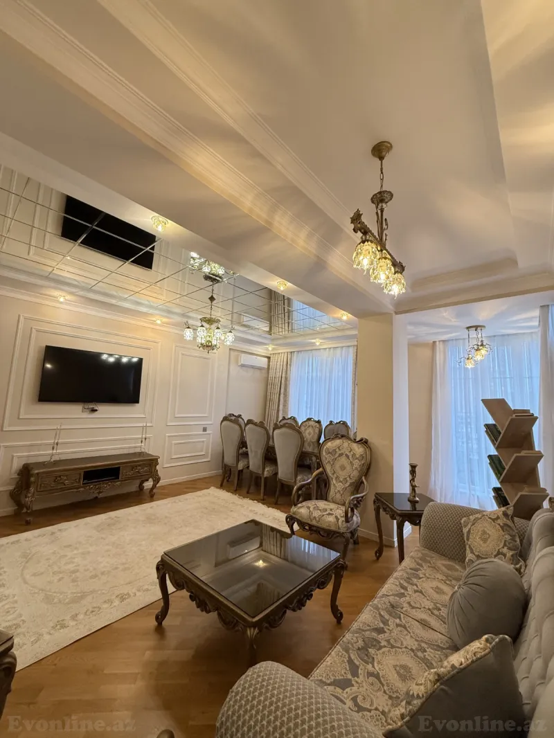 3 otaqlı Mənzil 132 m² 6-cı mikrorayon Satılır