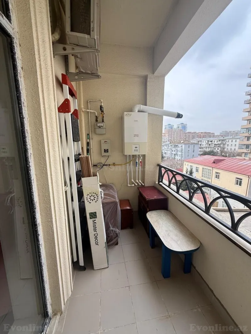 2 otaqlı Mənzil 50 m² 28 May m. Kirayə verilir