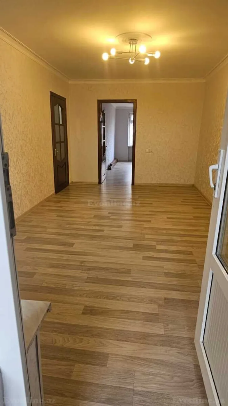 Satılır 2 otaqlı Mənzil Köhnə tikili 50 m² 8-ci kilometr - şəkil 4