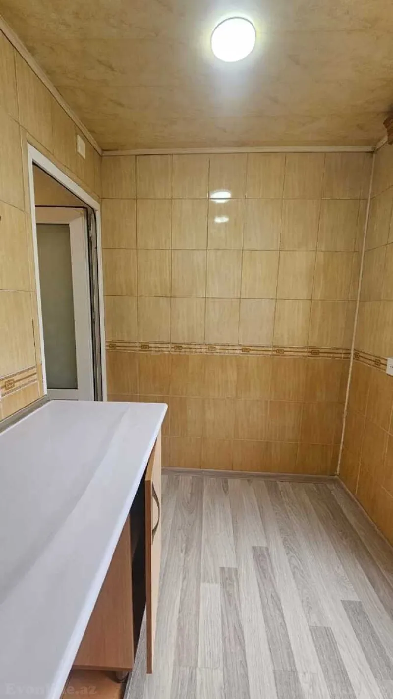 Satılır 2 otaqlı Mənzil Köhnə tikili 50 m² 8-ci kilometr - şəkil 11