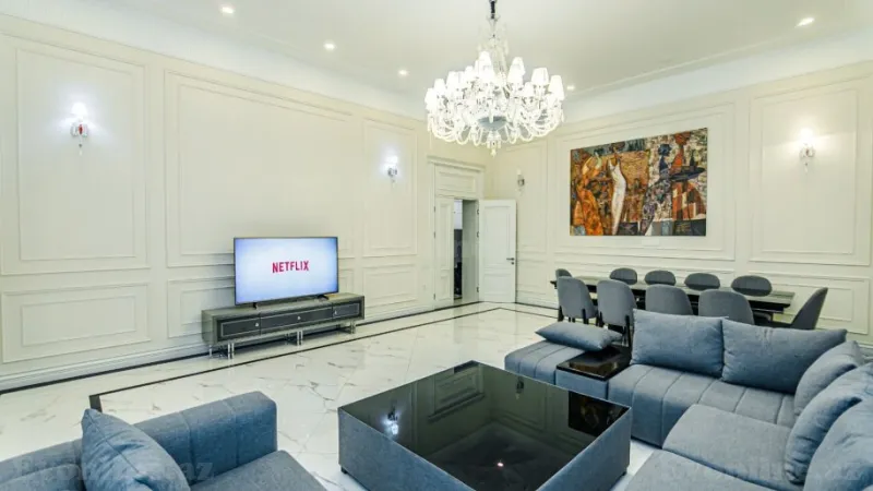 Kirayə verilir 5 otaqlı Mənzil Yeni tikili 250 m² Sahil m. - şəkil 4