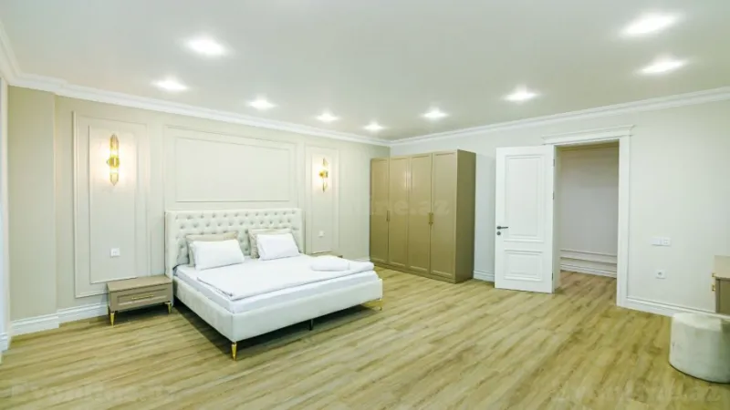 Kirayə verilir 5 otaqlı Mənzil Yeni tikili 250 m² Sahil m. - şəkil 14