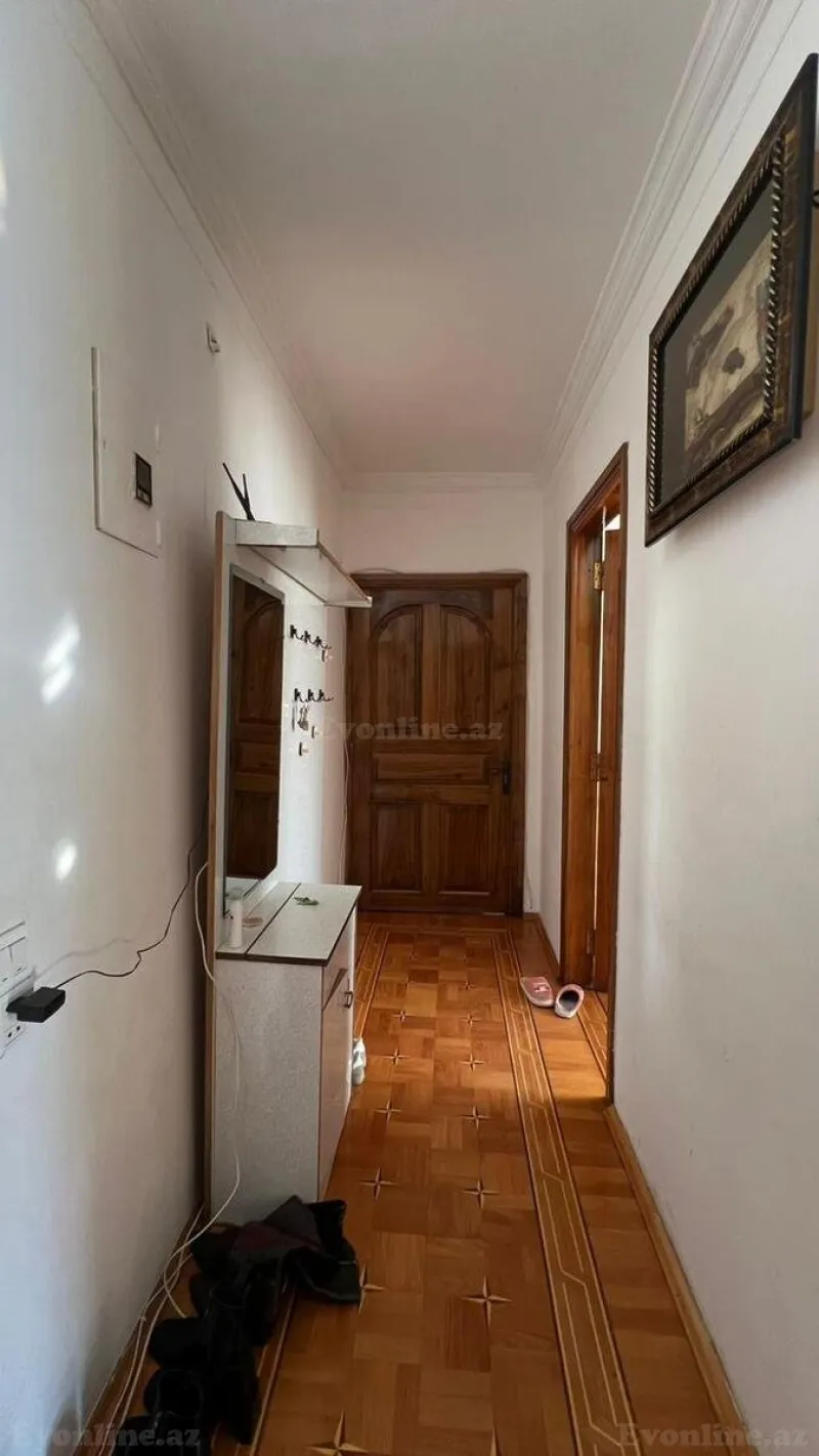 Kirayə verilir 2 otaqlı Mənzil Köhnə tikili 45 m² Nərimanov r. - şəkil 3