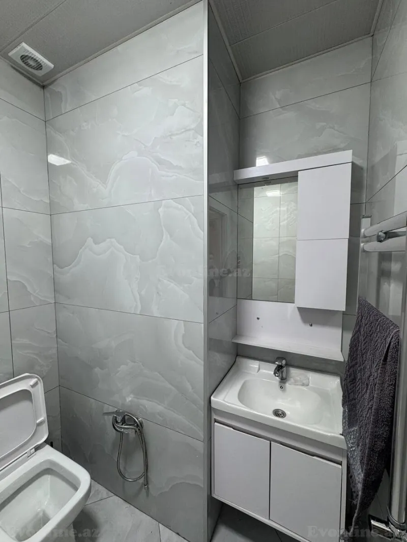 Kirayə verilir 2 otaqlı Mənzil Yeni tikili 70 m² Xətai r. - şəkil 2