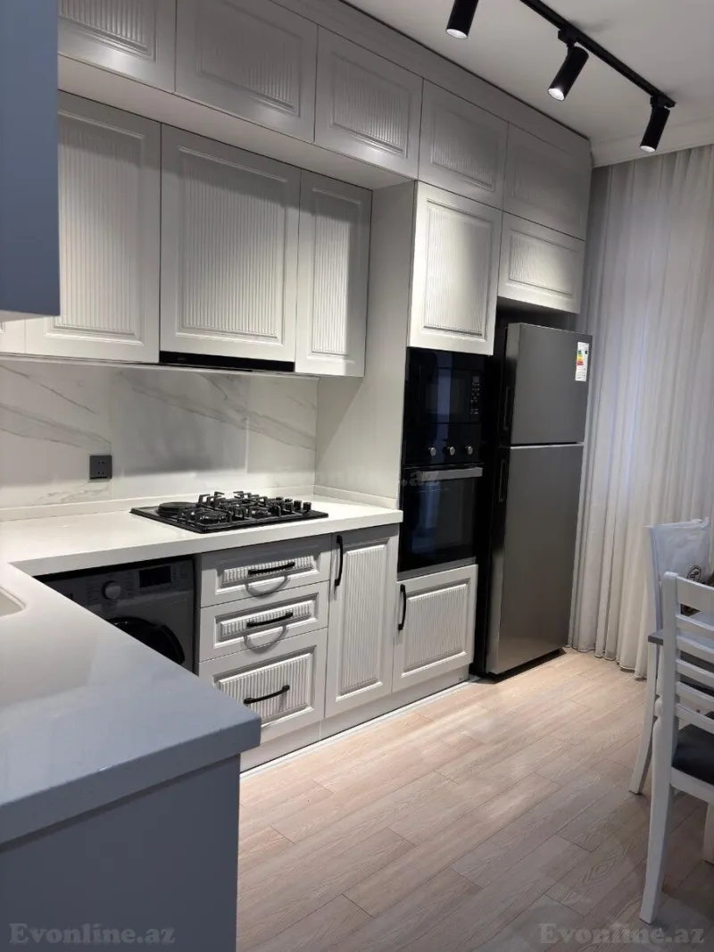 Kirayə verilir 2 otaqlı Mənzil Yeni tikili 100 m² 8-ci kilometr - şəkil 3