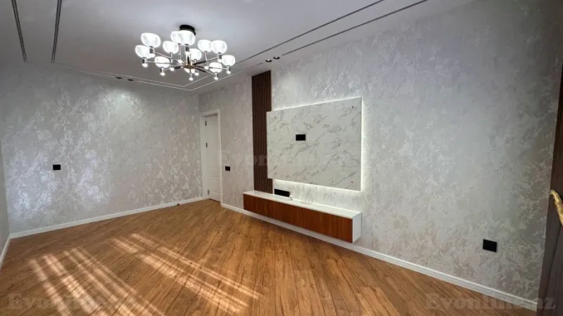 Satılır 3 otaqlı Mənzil Köhnə tikili 80 m² Əhmədli m. - şəkil 9