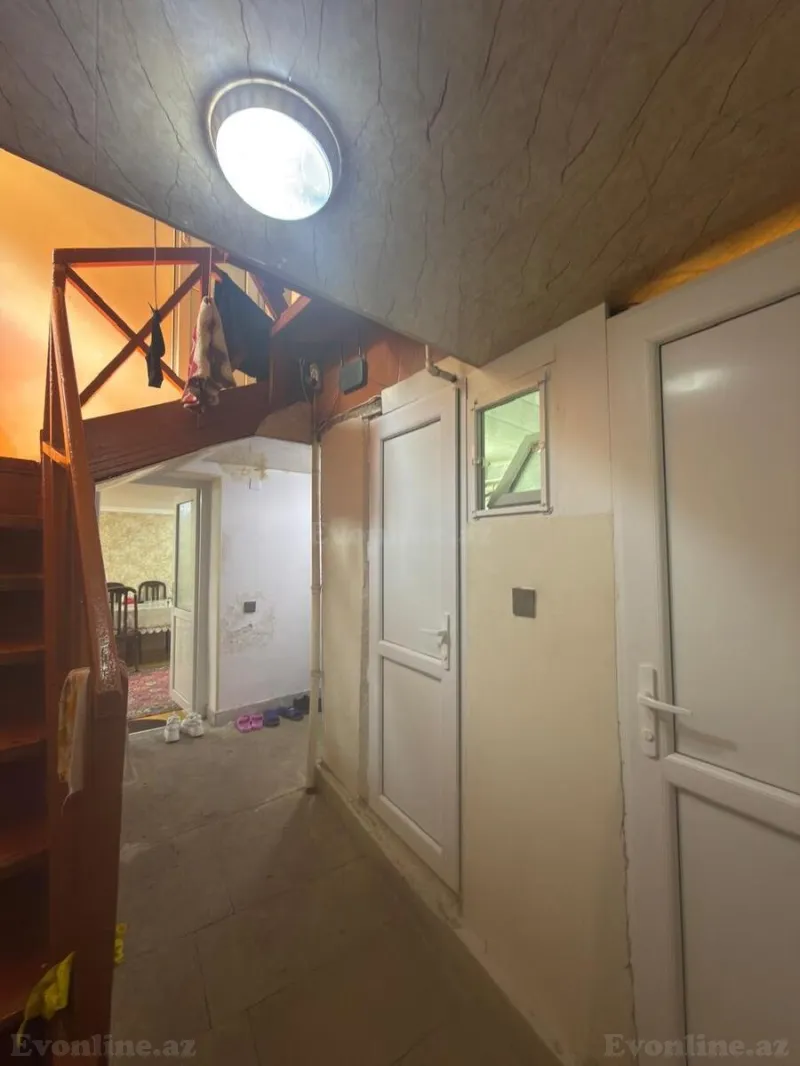 Satılır 3 otaqlı Mənzil Köhnə tikili 80 m² İçərişəhər m. - şəkil 2