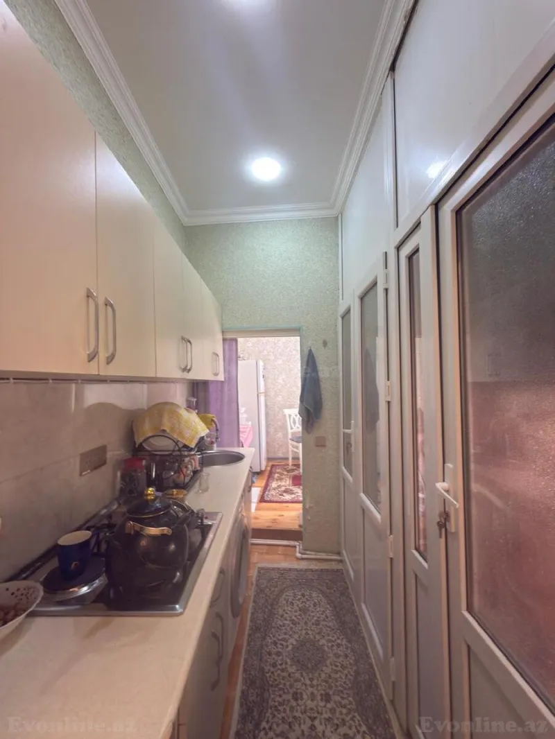 Satılır 3 otaqlı Mənzil Köhnə tikili 80 m² İçərişəhər m. - şəkil 9