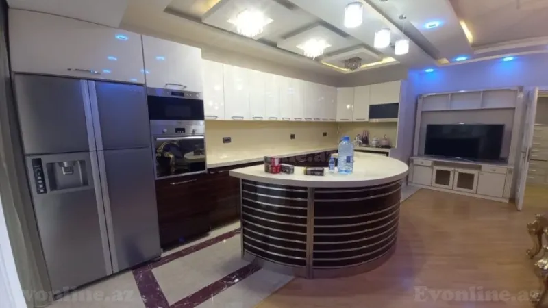 Kirayə verilir 3 otaqlı Mənzil Yeni tikili 150 m² Xətai m. - şəkil 15