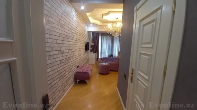 Kirayə verilir 3 otaqlı Mənzil Yeni tikili 150 m² Xətai m. - şəkil 19