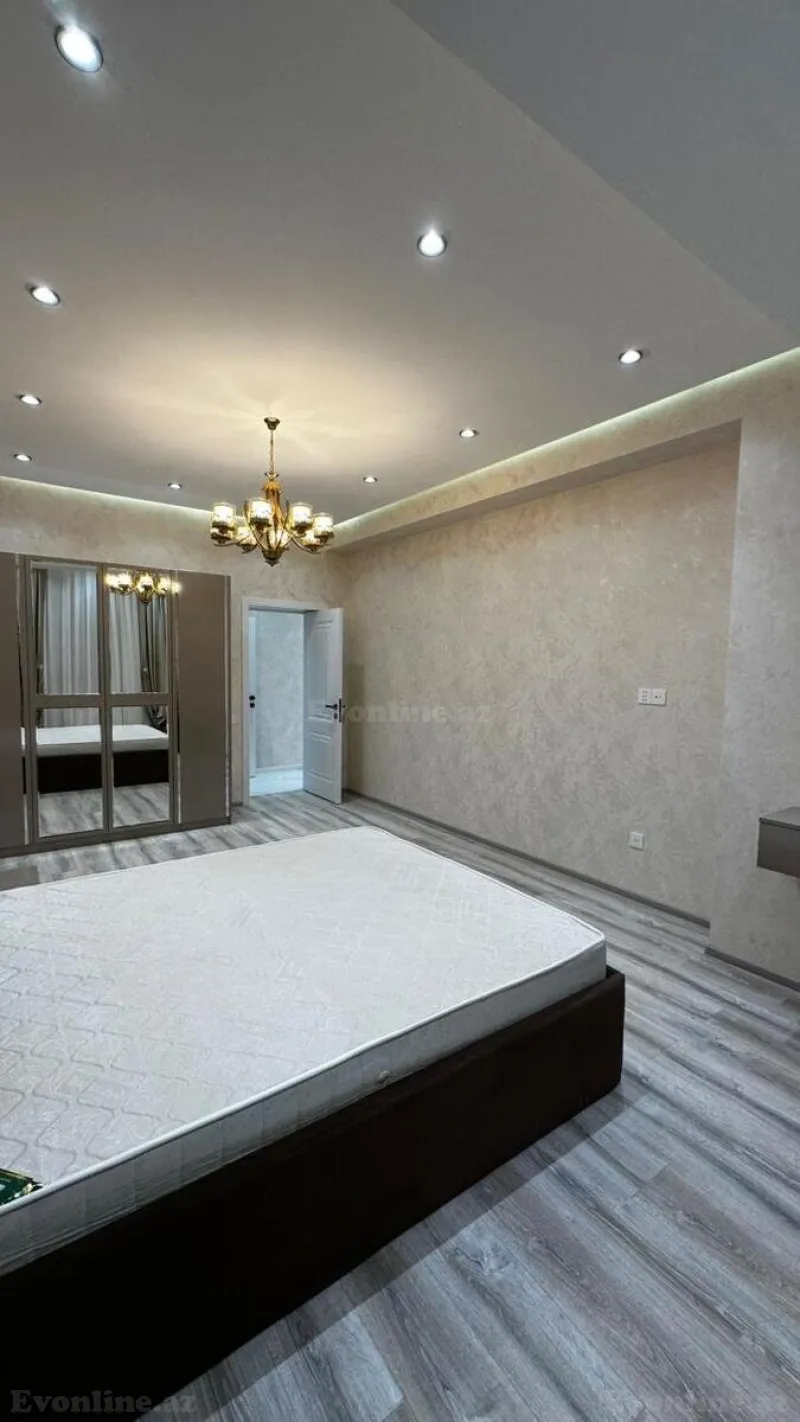 Satılır 2 otaqlı Mənzil Yeni tikili 81 m² 20 Yanvar m. - şəkil 14