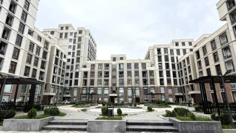 3 otaqlı Mənzil 65 m² 8 Noyabr m. Kirayə verilir