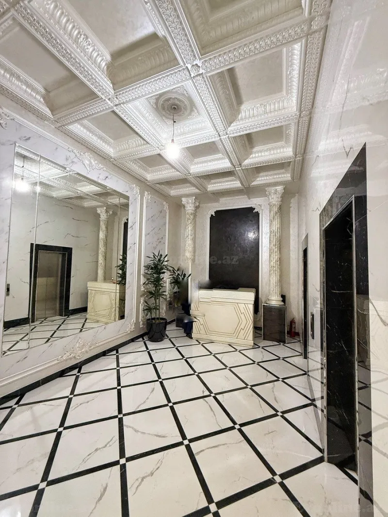 Satılır 4 otaqlı Mənzil Yeni tikili 162 m² Azadlıq prospekti m. - şəkil 3